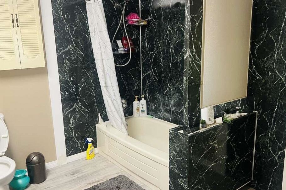 753 E 55th Avenue Vancouver, BC - 16