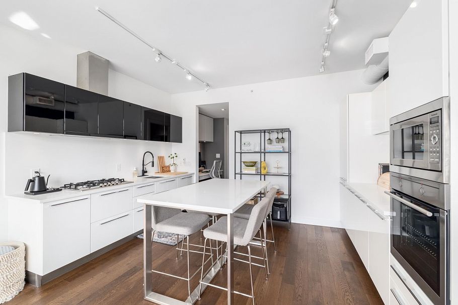 518 108 E 1st Avenue Vancouver, BC - 5