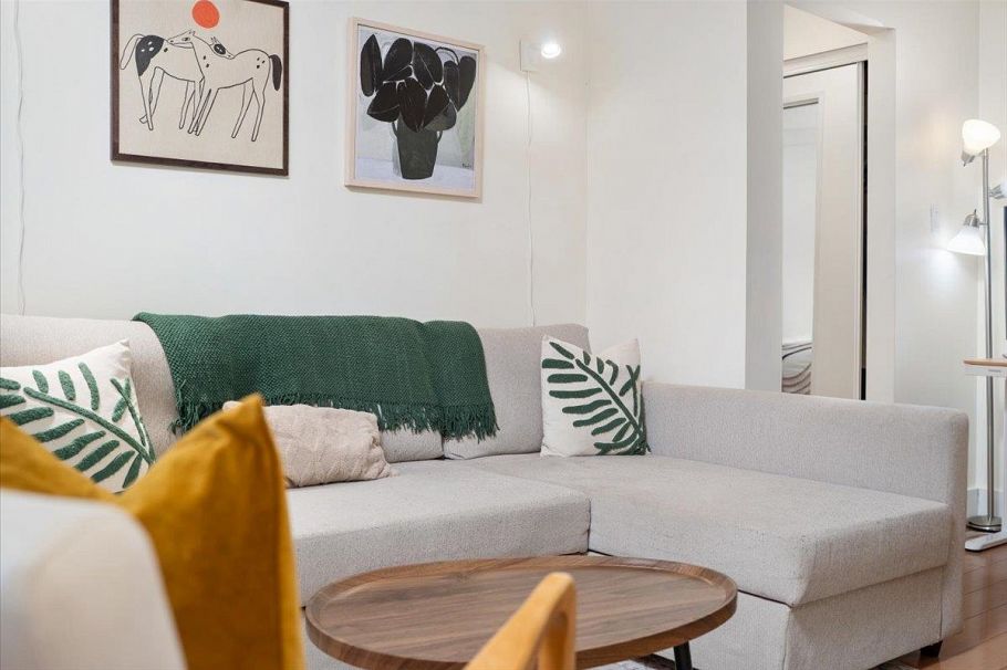 101 1540 E 4th Avenue Vancouver, BC - 9