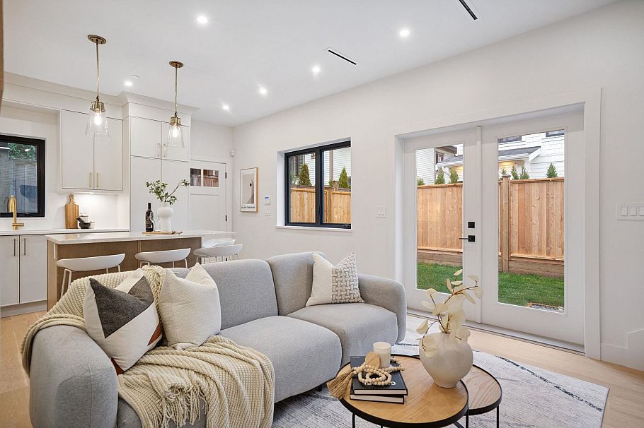 1917 3rd Avenue Vancouver, BC - 5