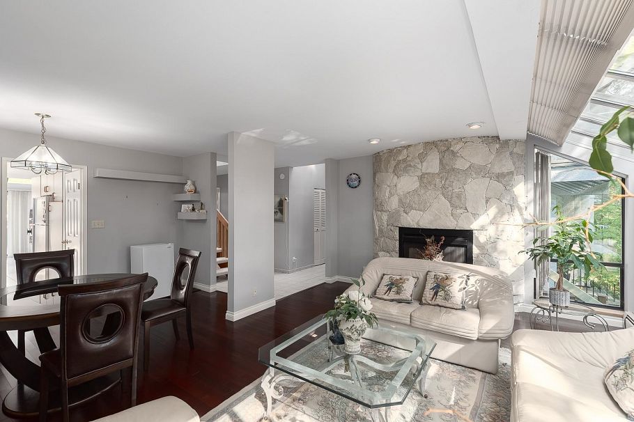 4027 W 32nd Avenue Vancouver, BC - 9