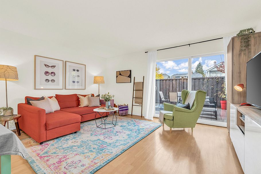 12 1255 E 15th Avenue Vancouver, BC - 3