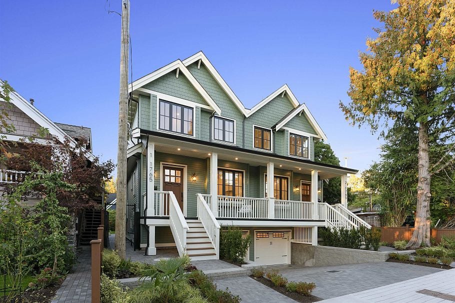 1 1765 Graveley Street Vancouver, BC - 2