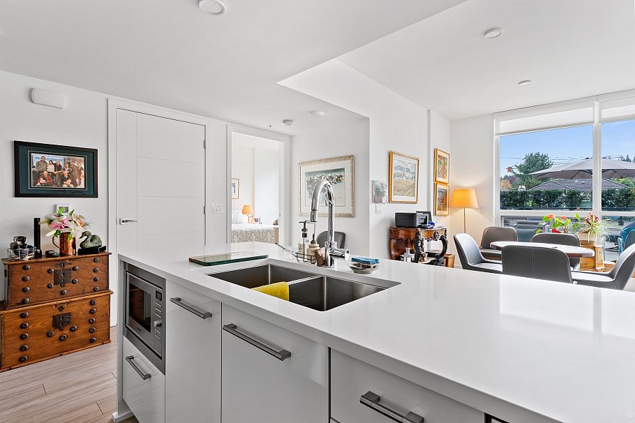 372 438 W King Edward Avenue Vancouver, BC - 5