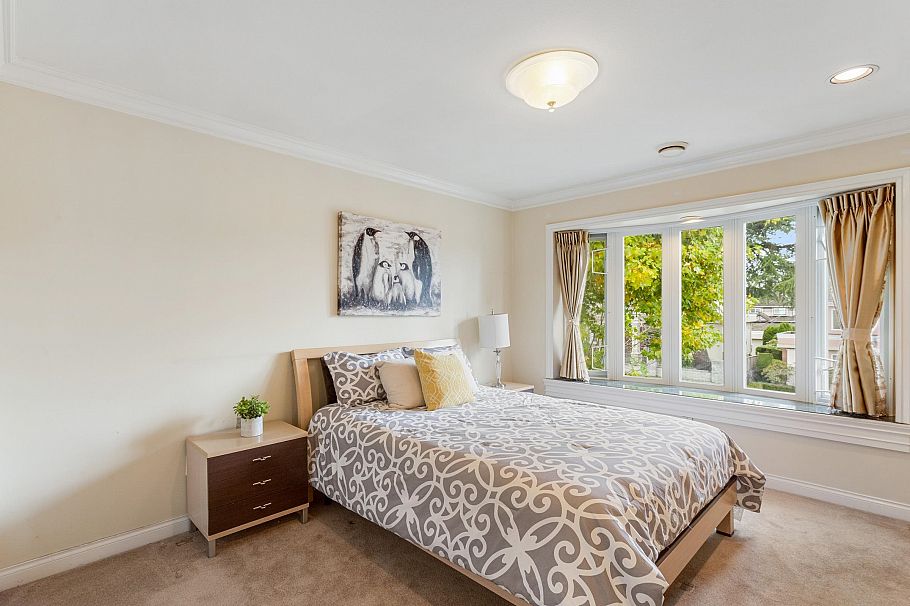 1088 W 42nd Avenue Vancouver, BC - 31