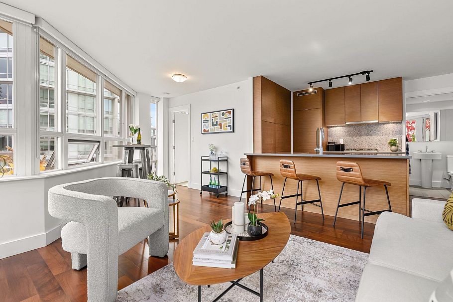 907 565 Smithe Street Vancouver, BC - 4