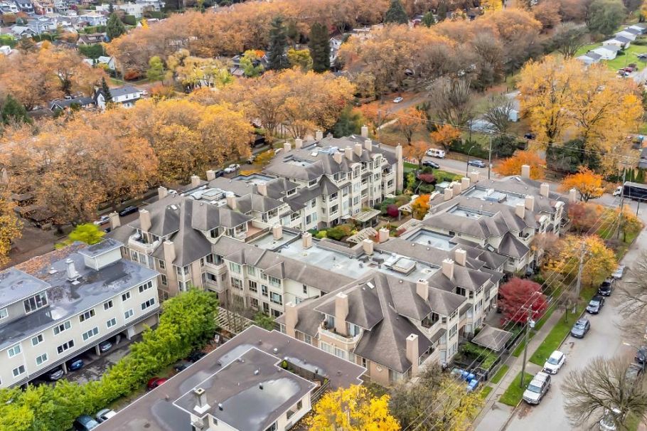 309 3755 W 8th Avenue Vancouver, BC - 35