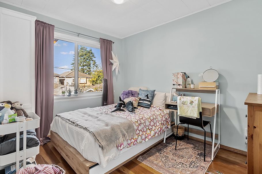 4833 Henry Street Vancouver, BC - 13