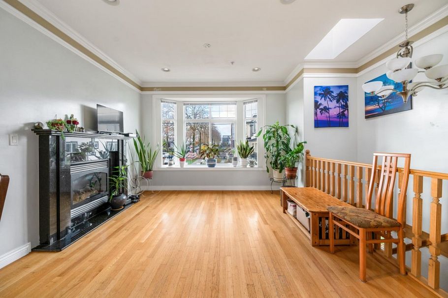 4694 Mchardy Street Vancouver, BC - 4