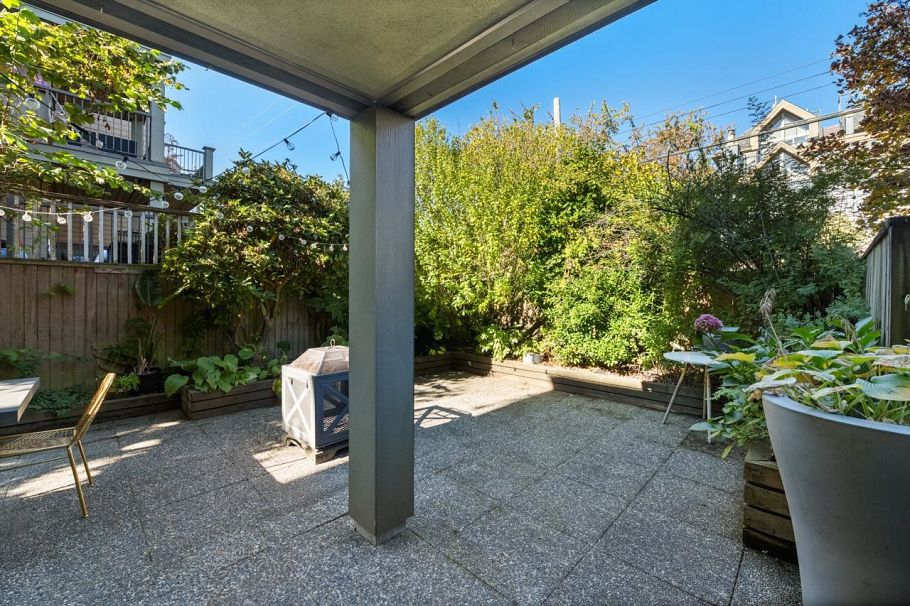 104 925 W 15th Avenue Vancouver, BC - 15