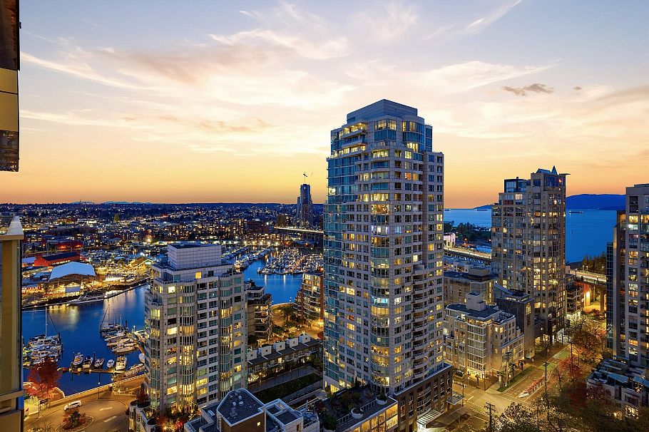 2506 1480 Howe Street Vancouver, BC - 36