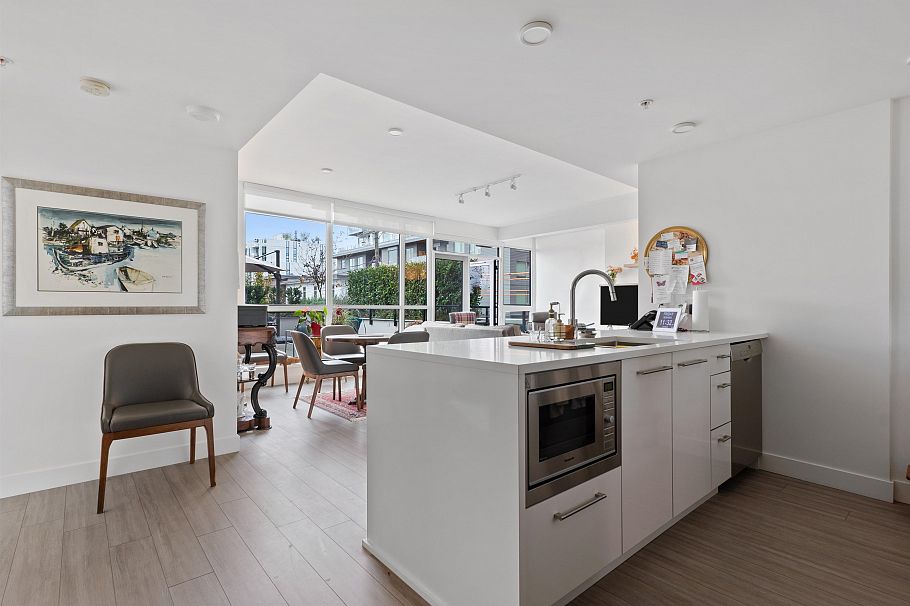 372 438 W King Edward Avenue Vancouver, BC - 9