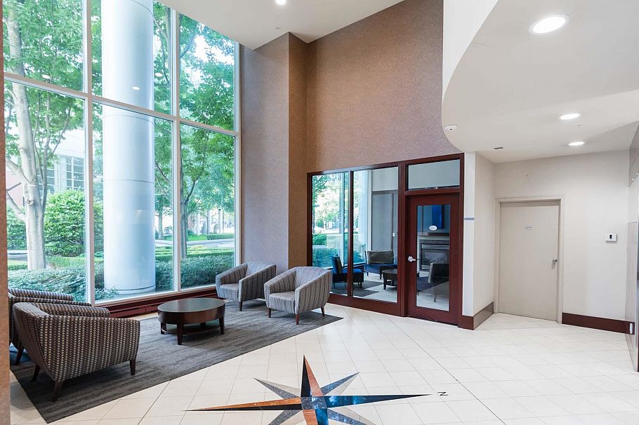 2907 193 Aquarius Mews Vancouver, BC - 27