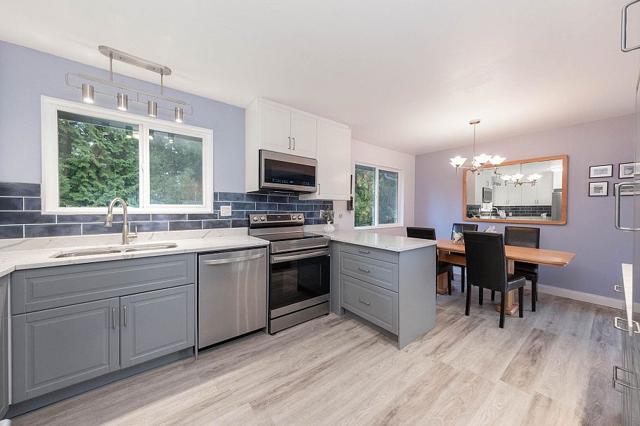 2644 Kilmarnock Crescent North Vancouver, BC - 8