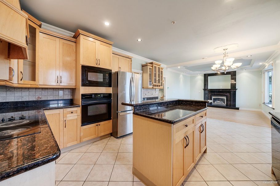 3559 Worthington Drive Vancouver, BC - 10