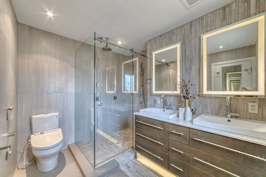 6568 Vine Street Vancouver, BC - 23