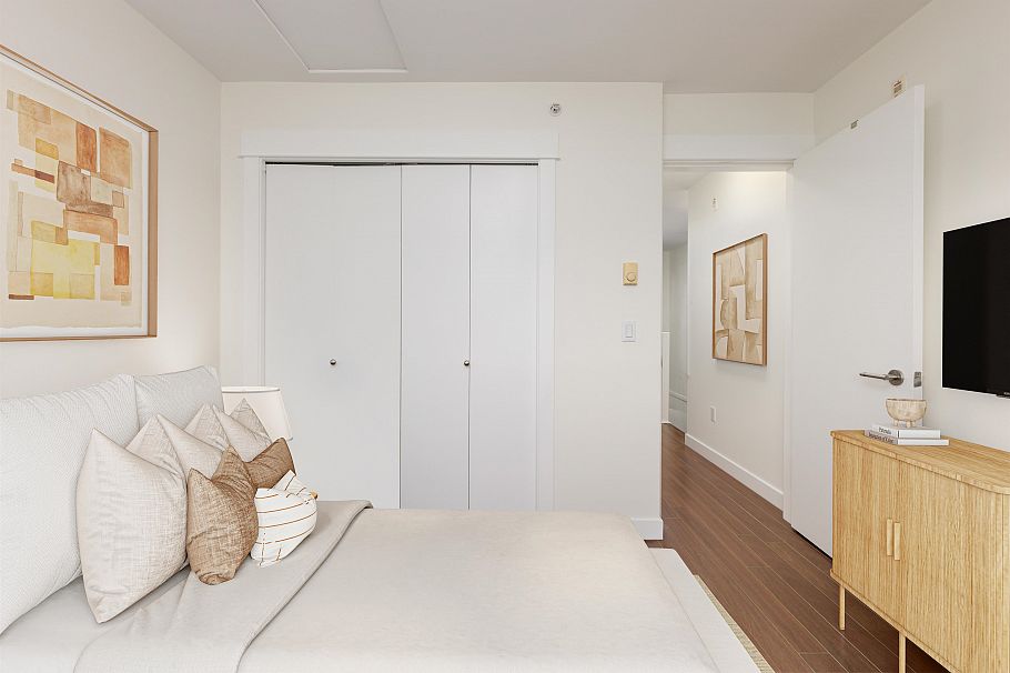 4 307 E 15th Street North Vancouver, BC - 31