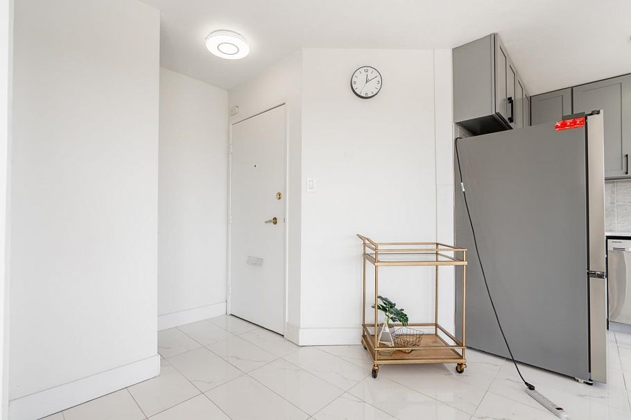 903 4691 W 10th Avenue Vancouver, BC - 2