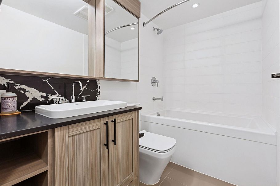 2003 5515 Boundary Road Vancouver, BC - 26