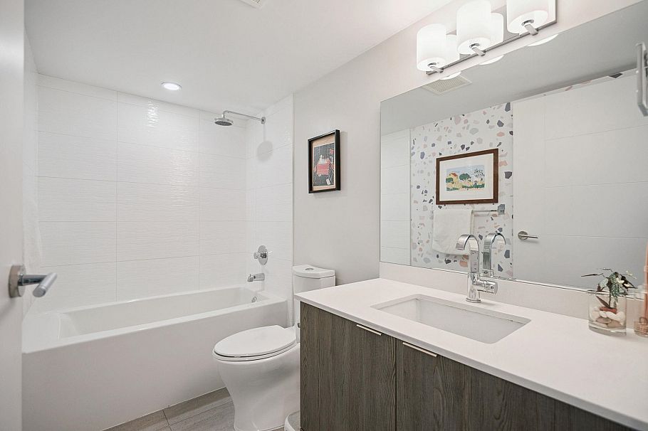 13 531 East 16th Avenue Vancouver, BC - 25