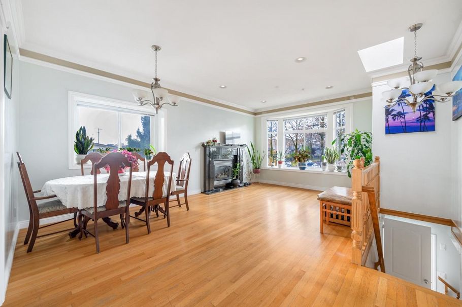 4694 Mchardy Street Vancouver, BC - 5