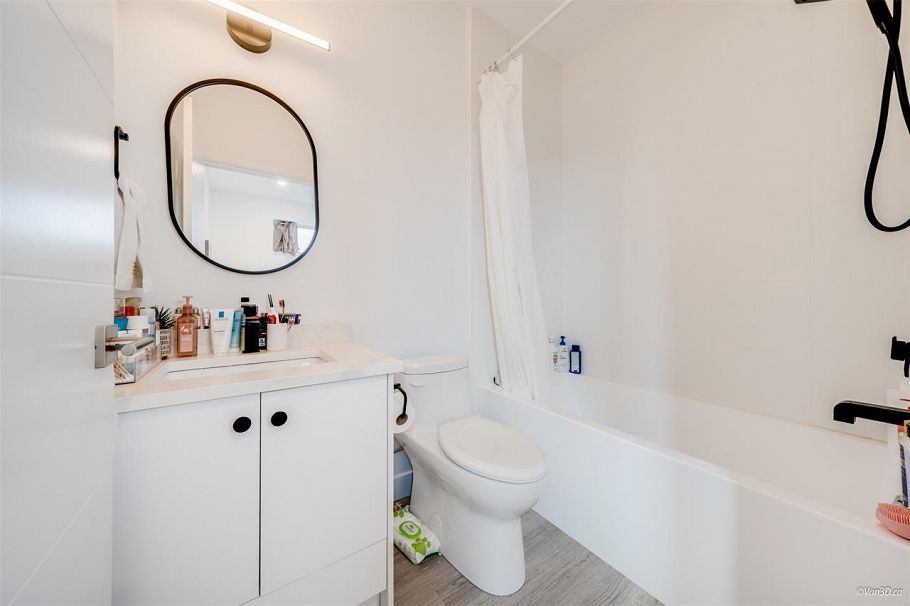 227 E 57th Avenue Vancouver, BC - 11