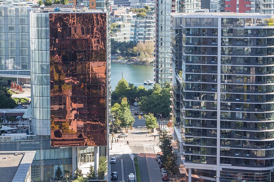 2004 885 Cambie Street Vancouver, BC - 10