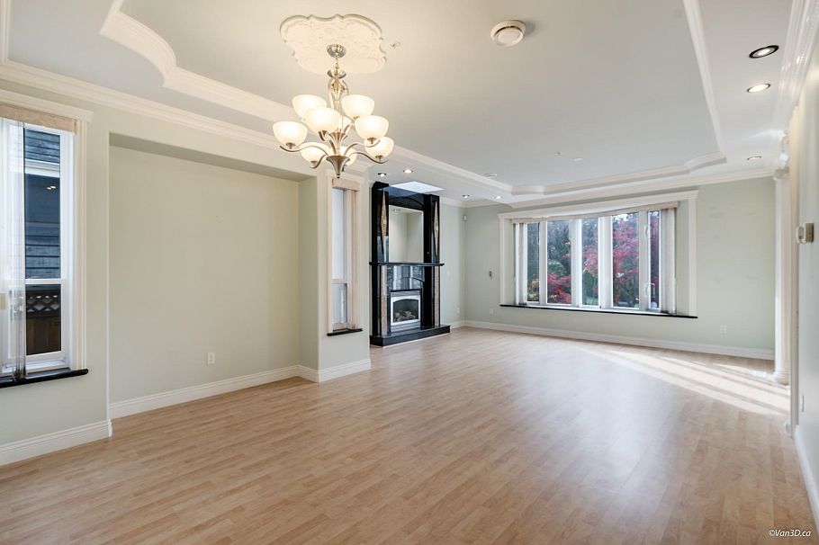 3559 Worthington Drive Vancouver, BC - 5