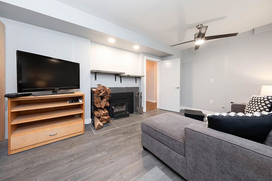 2644 Kilmarnock Crescent North Vancouver, BC - 27