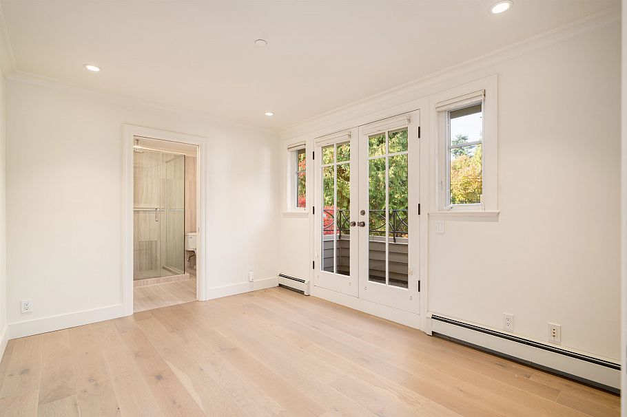 3939 W 34th Avenue Vancouver, BC - 17