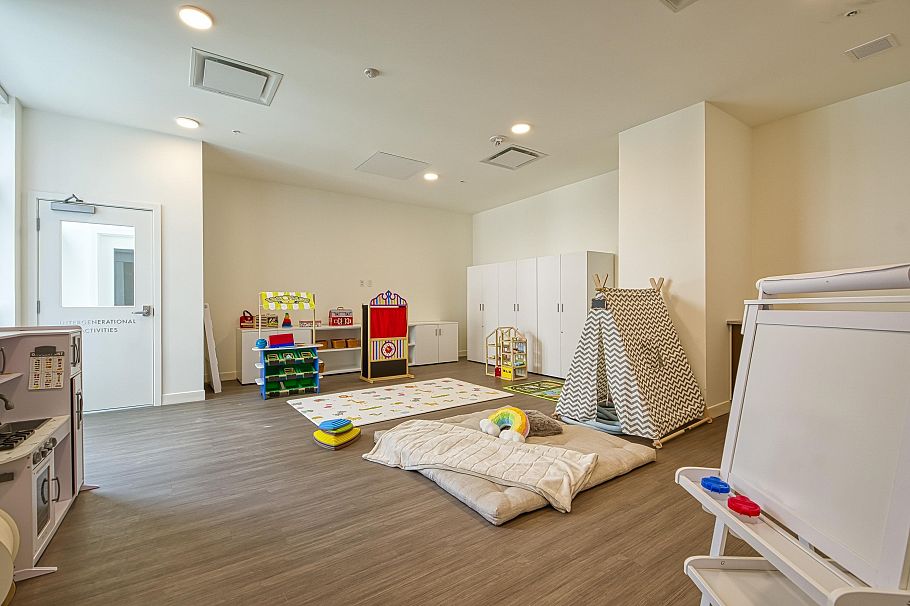 372 438 W King Edward Avenue Vancouver, BC - 22