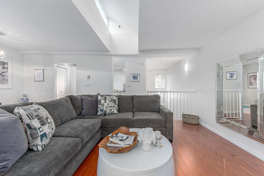 202 788 W 8th Avenue Vancouver, BC - 15