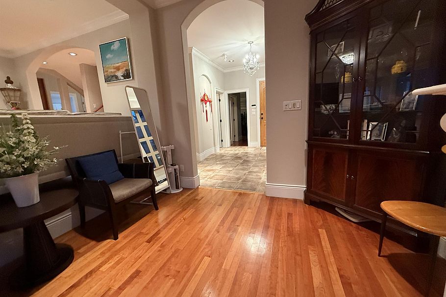 1822 Sasamat Street Vancouver, BC - 6