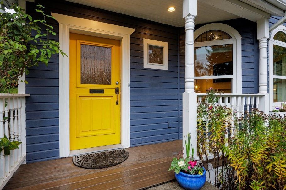 1806 Deep Cove Road North Vancouver, BC - 3