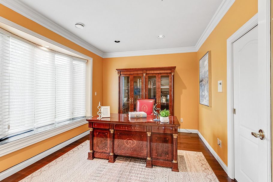 1088 W 42nd Avenue Vancouver, BC - 9