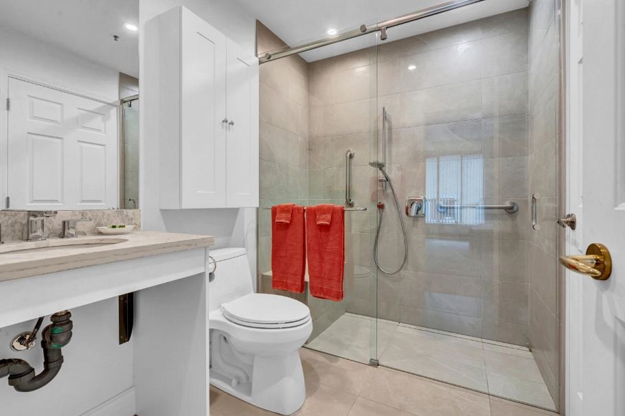 309 3755 W 8th Avenue Vancouver, BC - 20