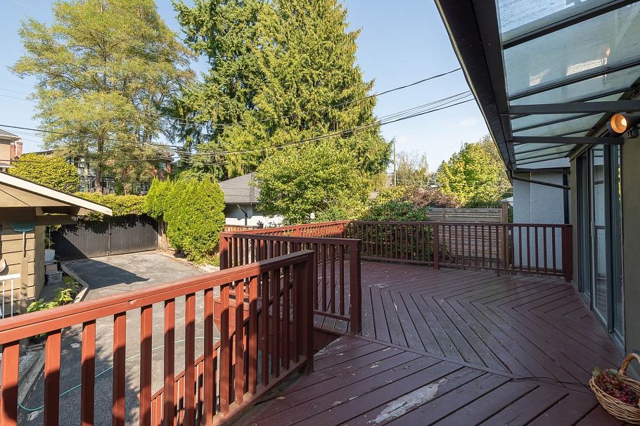 4027 W 32nd Avenue Vancouver, BC - 29
