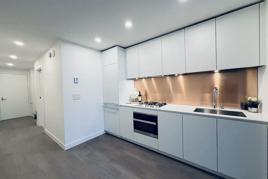 4510 1480 Howe Street Vancouver, BC - 4