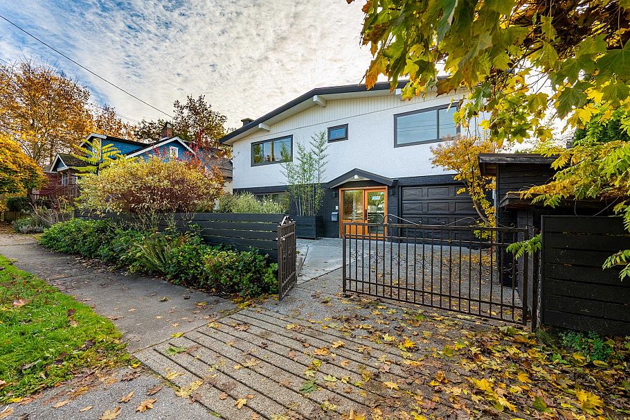 2254 Ferndale Street Vancouver, BC - 1