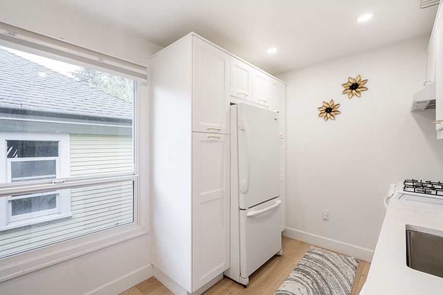 1620 Mclean Drive Vancouver, BC - 7