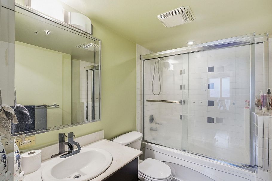 602 933 Hornby Street Vancouver, BC - 17