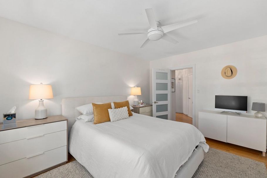 302 1246 Cardero Street Vancouver, BC - 17