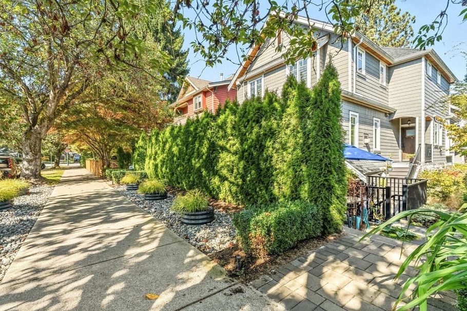 165 W 14th Avenue Vancouver, BC - 25