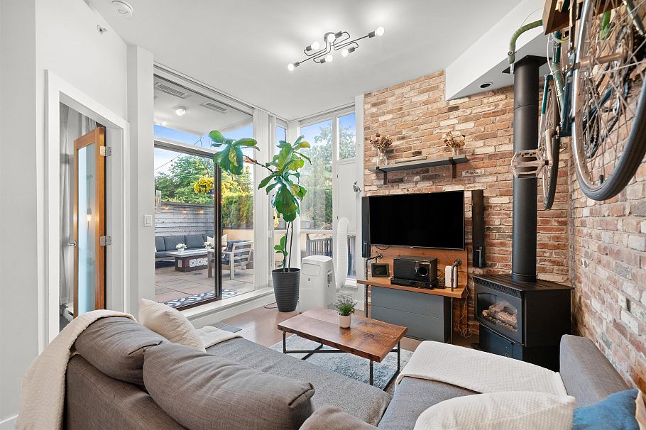 207 2515 Ontario Street Vancouver, BC - 12