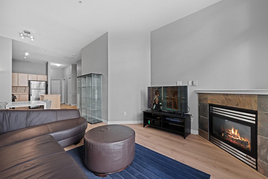 102 2102 W 38th Avenue Vancouver, BC - 20