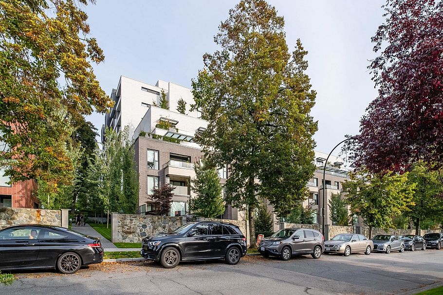 611 7228 Adera Street Vancouver, BC - 36