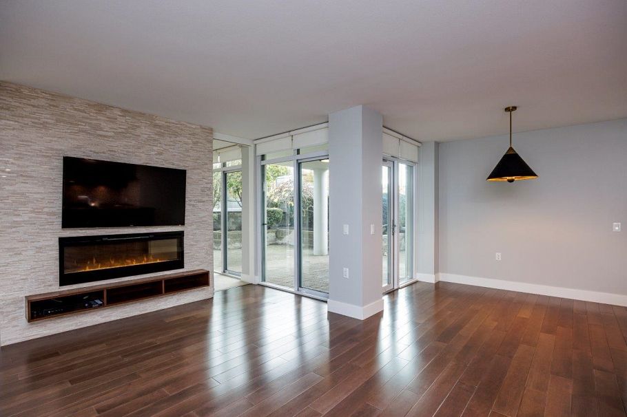 108 210 W 13th Street North Vancouver, BC - 14