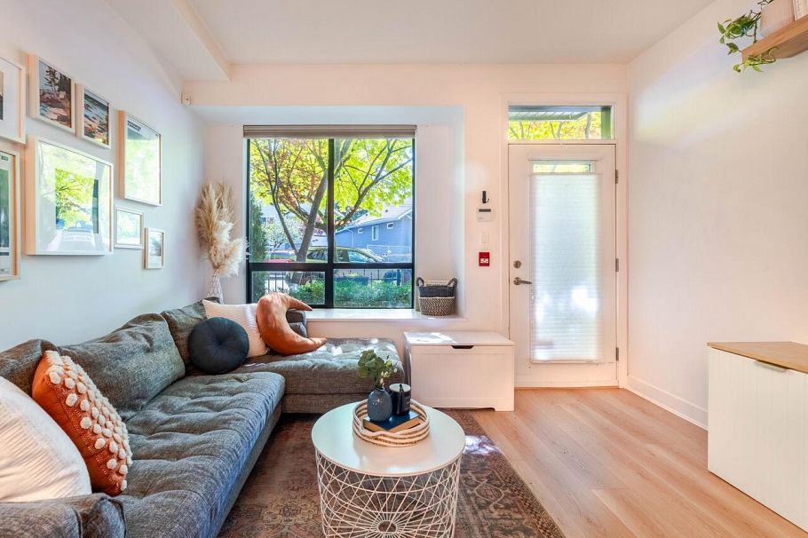 1871 Stainsbury Avenue Vancouver, BC - 6