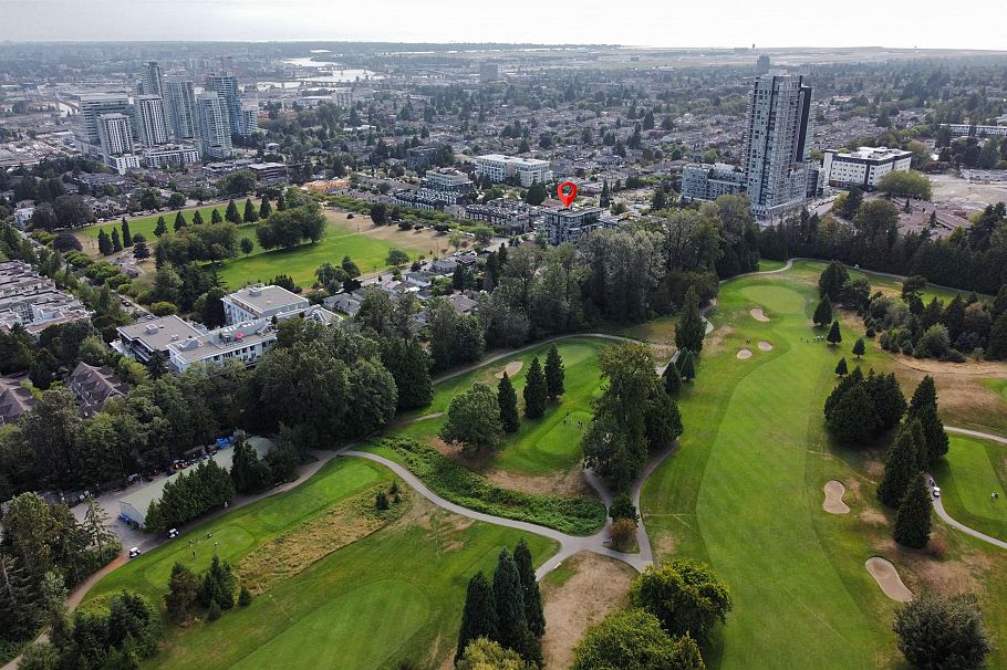 202 477 W 59th Avenue Vancouver, BC - 35