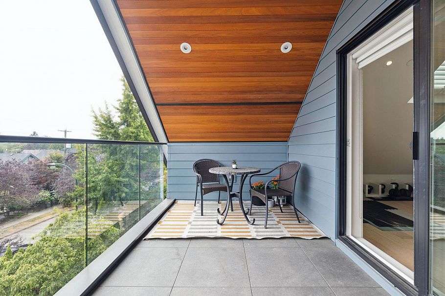 1 1621 E 11th Avenue Vancouver, BC - 38